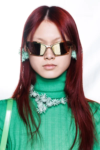 Look 50